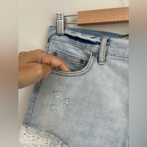 Free People Lace Trim Denim Jean Shorts - Picture 7 of 12